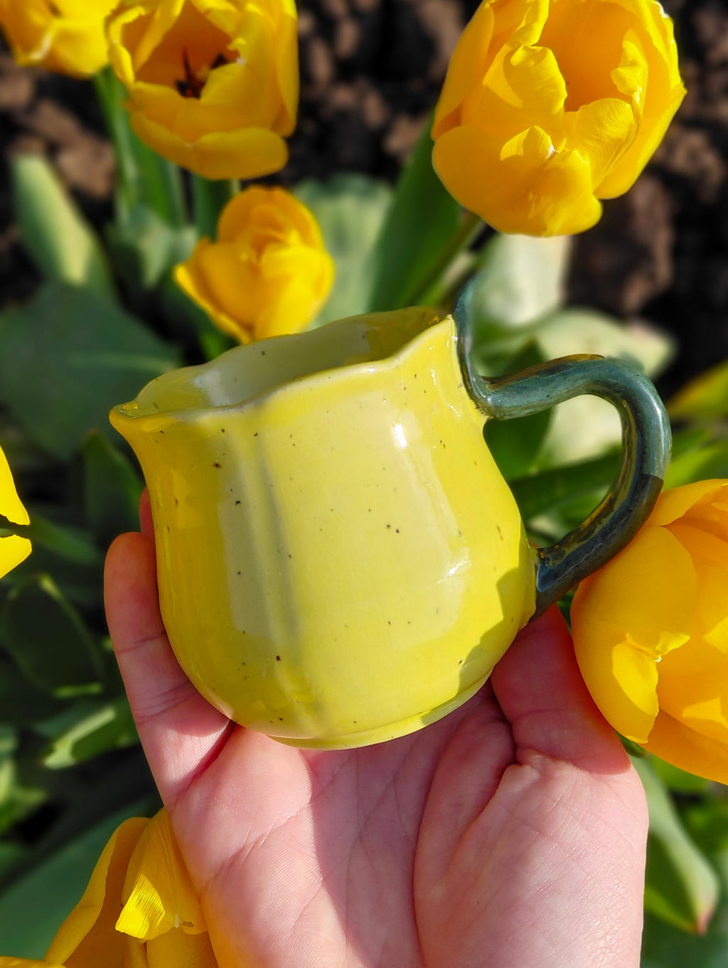 Tasse fleurie jaune 🌻
