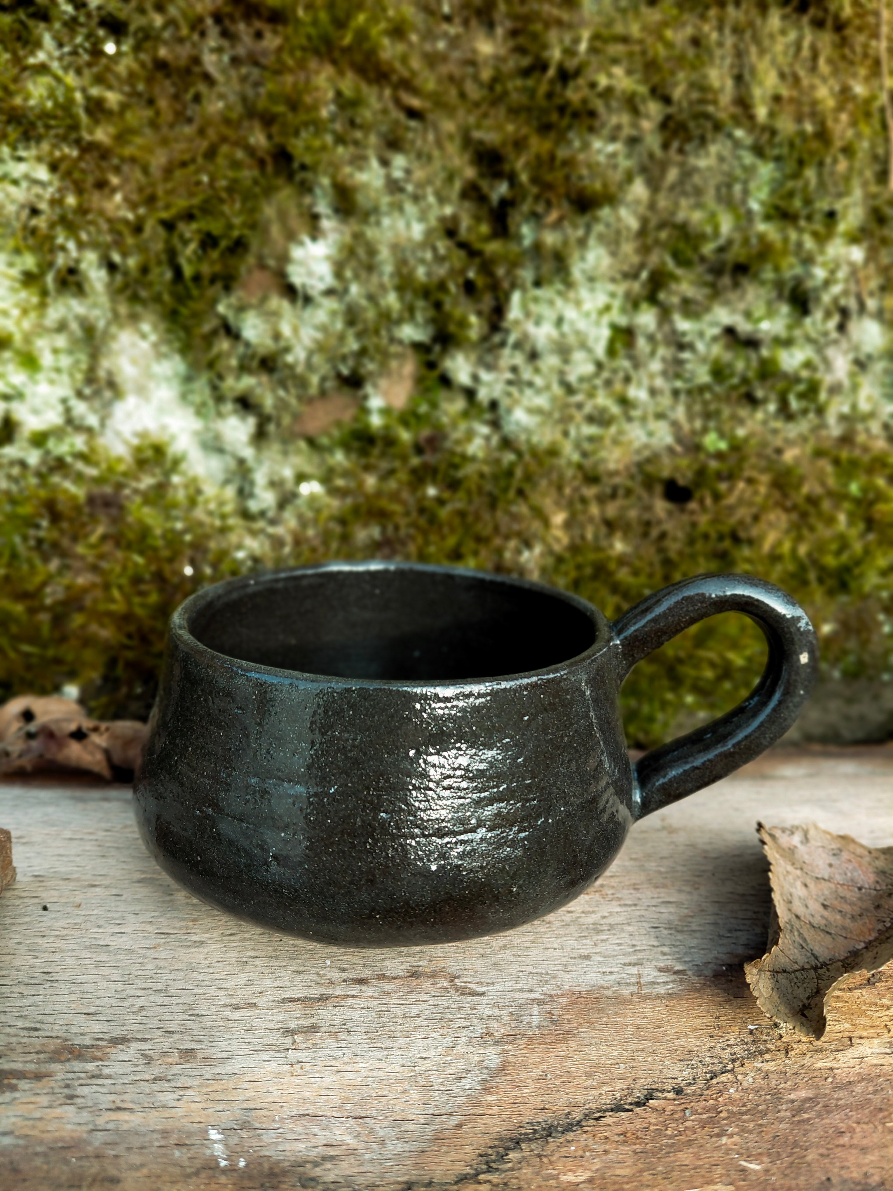 Tasses noires (imparfaites)